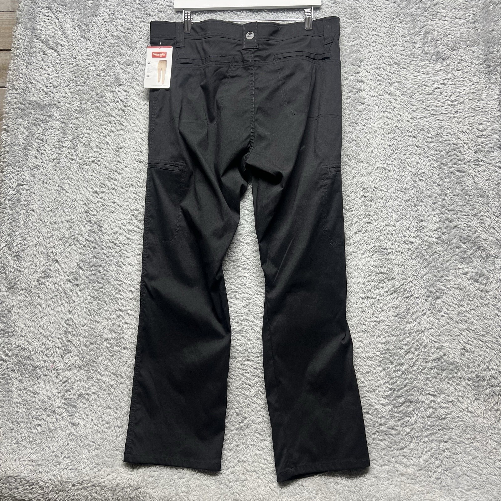 Wrangler Mens 36x30 Outdoor Performance Cargo Pants Flex Waistband Comfort